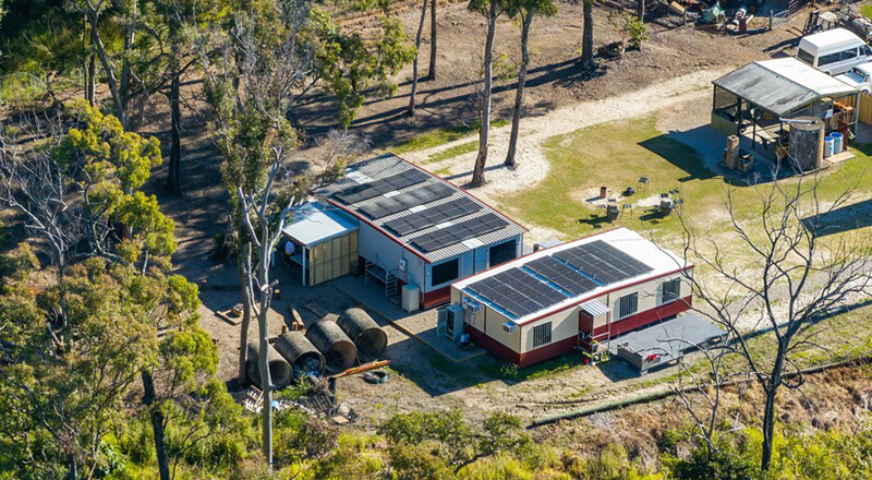 Aeson Power Partners with E-Suarve for Off-Grid Energy Solutions for Tiny Homes